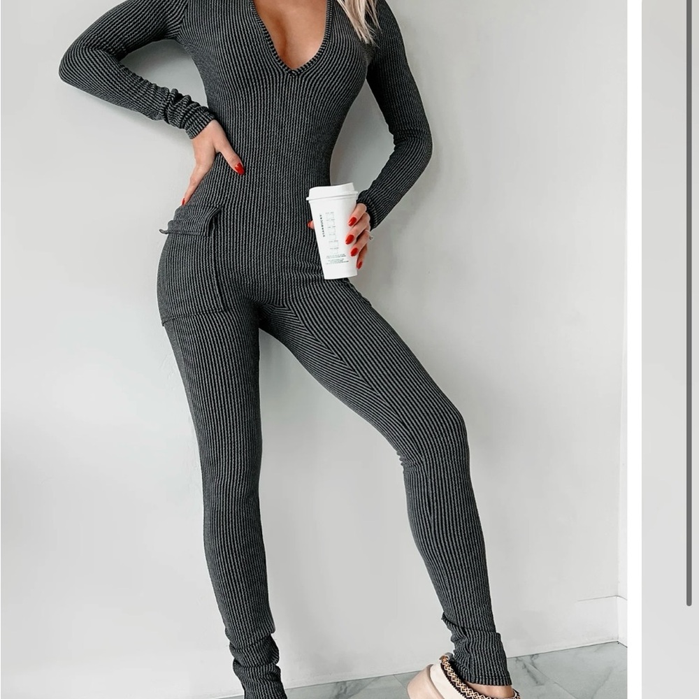 Ribbed cut out back jumpsuit never been worn with tags